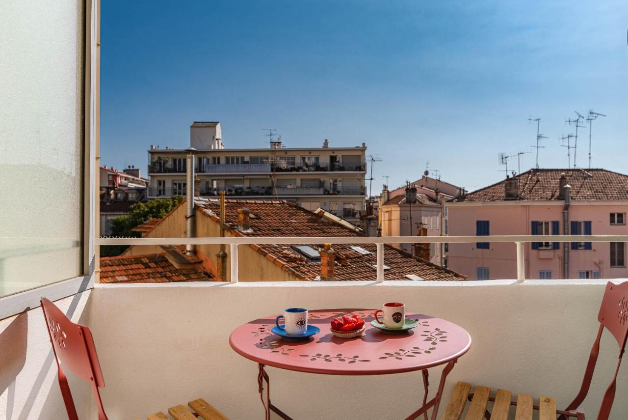 Appt Lumineux Et Spacieux Au Coeur De Cannes Exterior foto